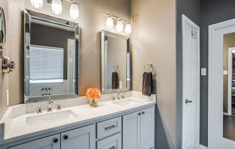 Double vanity in newly remodeled bathroom