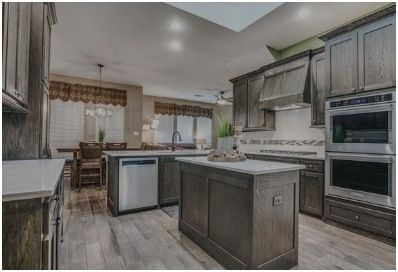 Gorgeous kitchen remodeled by the Prestige Floors team