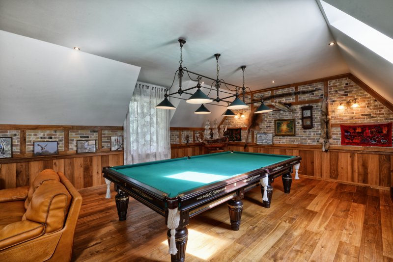 a home’s game room 